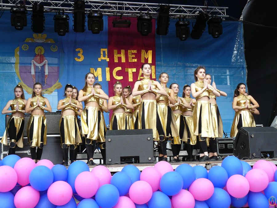 покров вражає талантами. Зображення 4