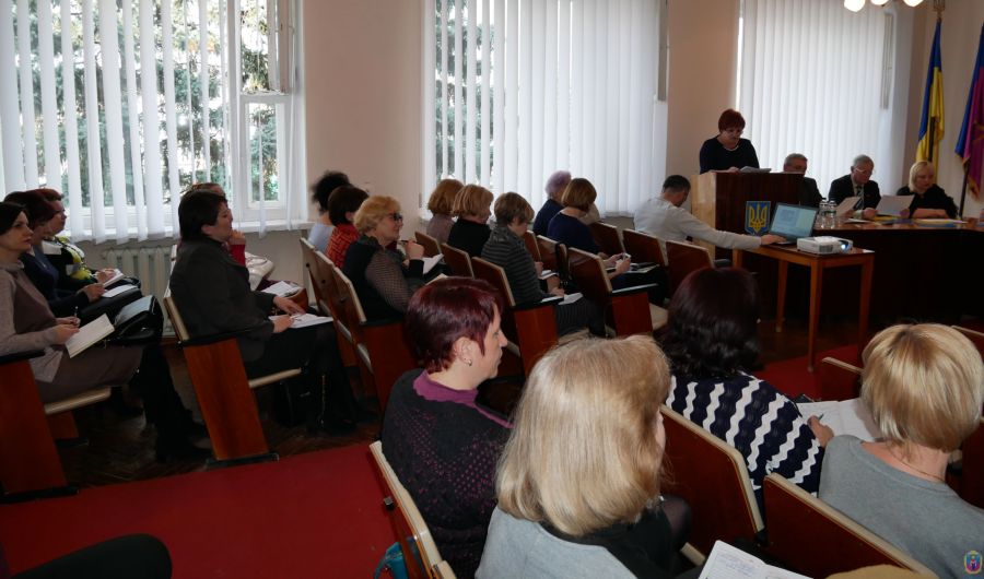 засідання виконкому: в центрі уваги дитяче оздоровлення. Зображення 1