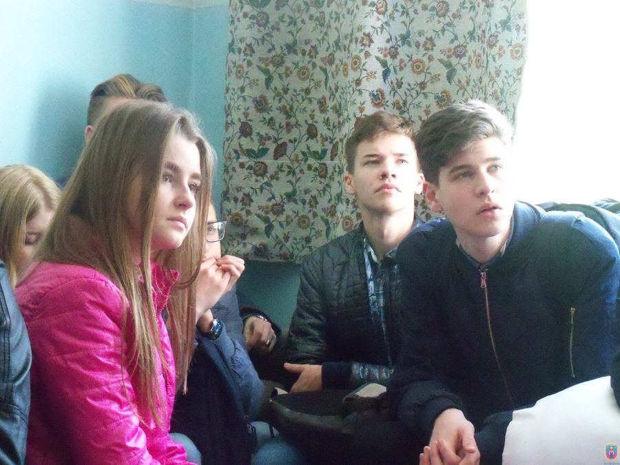вчились  надавати домедичну допомогу. Зображення 2
