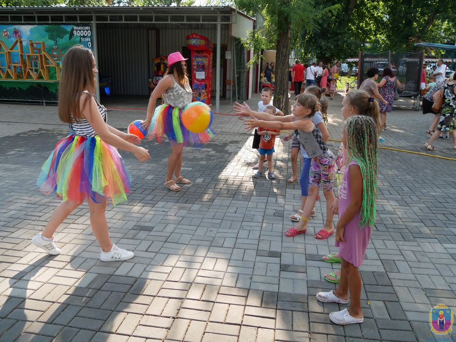 літо яскравих подій та подарунків. Зображення 7