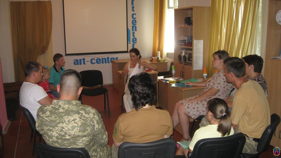 пройшли тренінги з питань психологічної реабілітації  учасників ато та членів їх родин. Зображення 1
