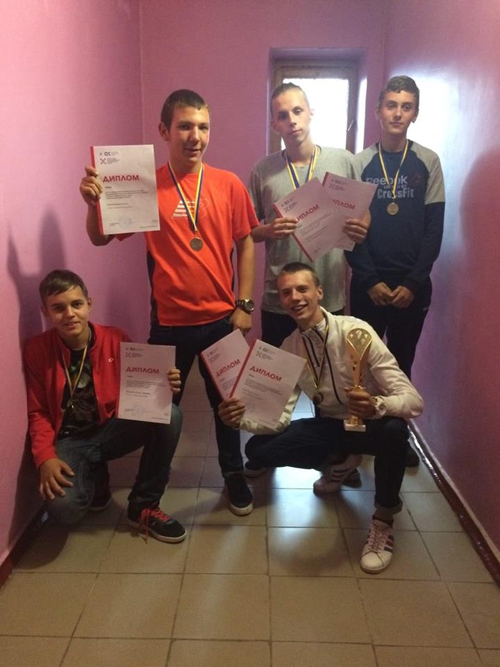 авіамоделісти покрова стали чемпіонами україни . Зображення 1