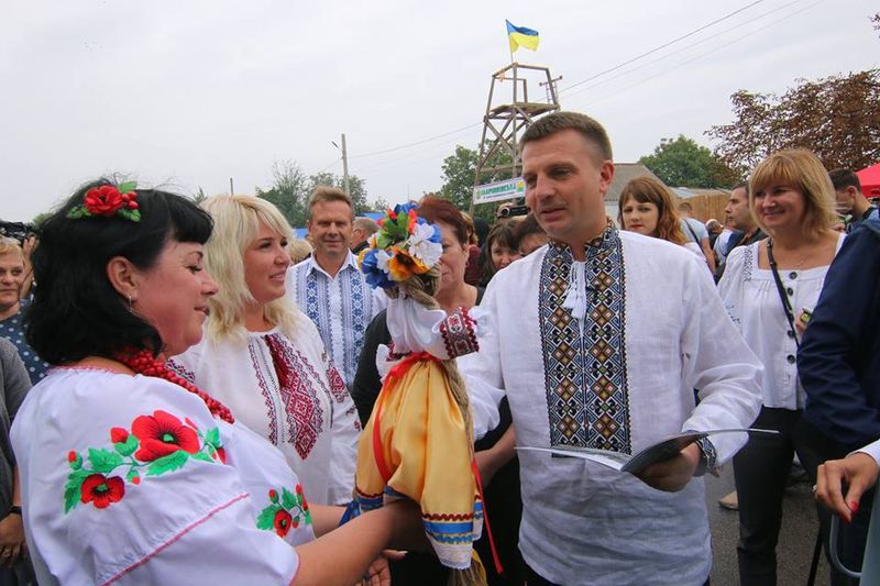 покровчани взяли участь у “петриківському дивоцвіті”. Зображення 2