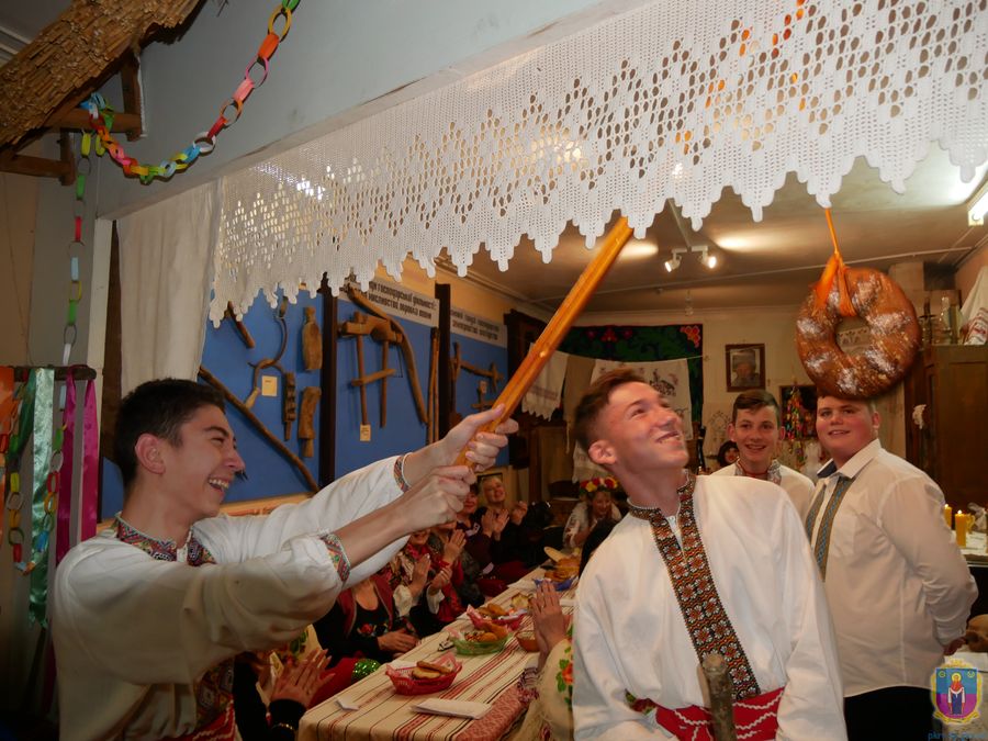 у міському музеї готували «калиту». Зображення 4