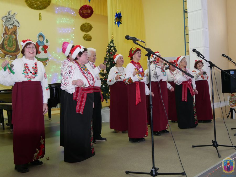 свято щирості й добра, свято, що відроджує традиції. Зображення 9