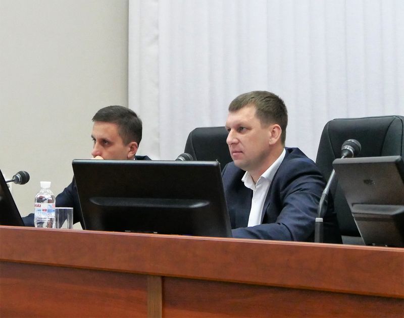 на сесії міської ради. Зображення 1